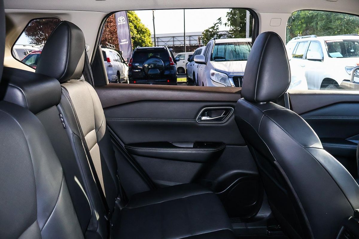 2023 Nissan X-TRAIL ST-L T33