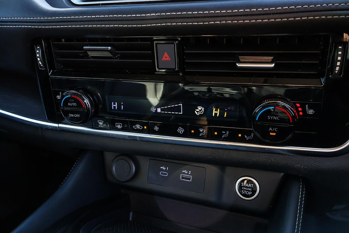 2023 Nissan X-TRAIL ST-L T33