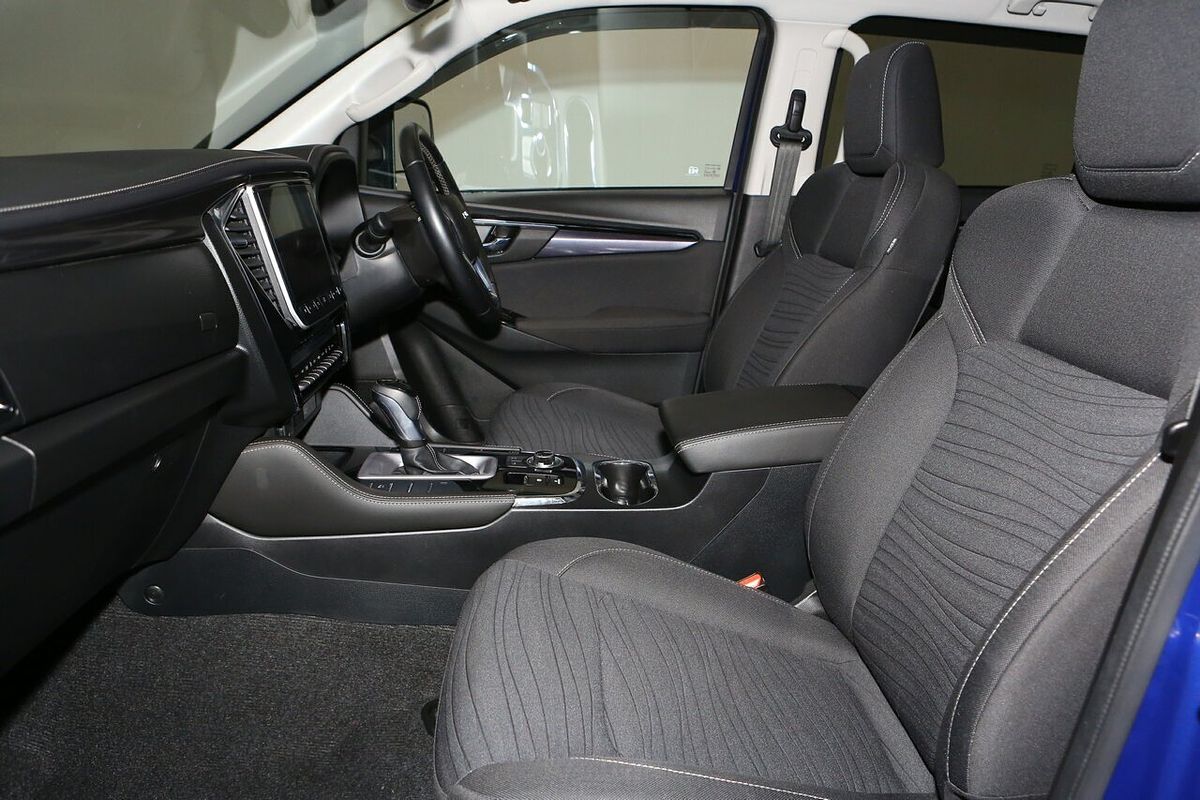 2023 Isuzu MU-X LS-U