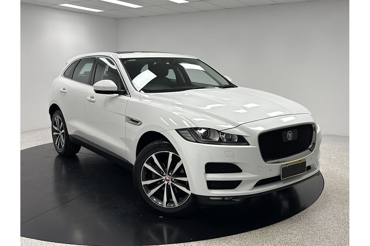 2019 Jaguar F-PACE 20d Prestige X761