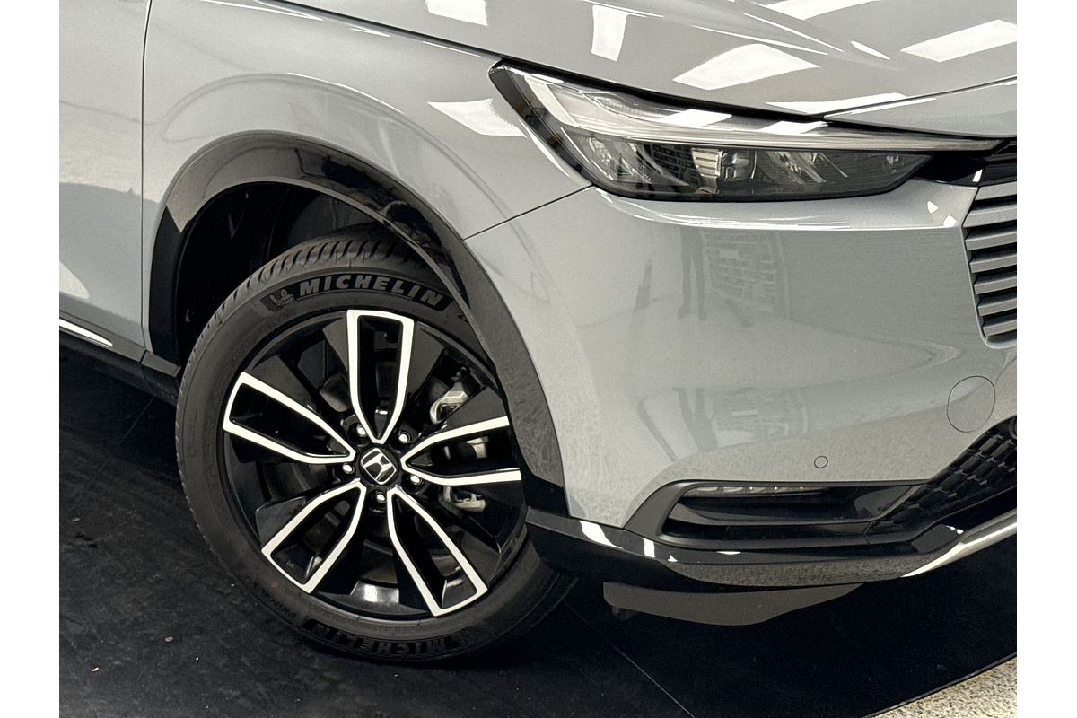 2024 Honda HR-V e:HEV L