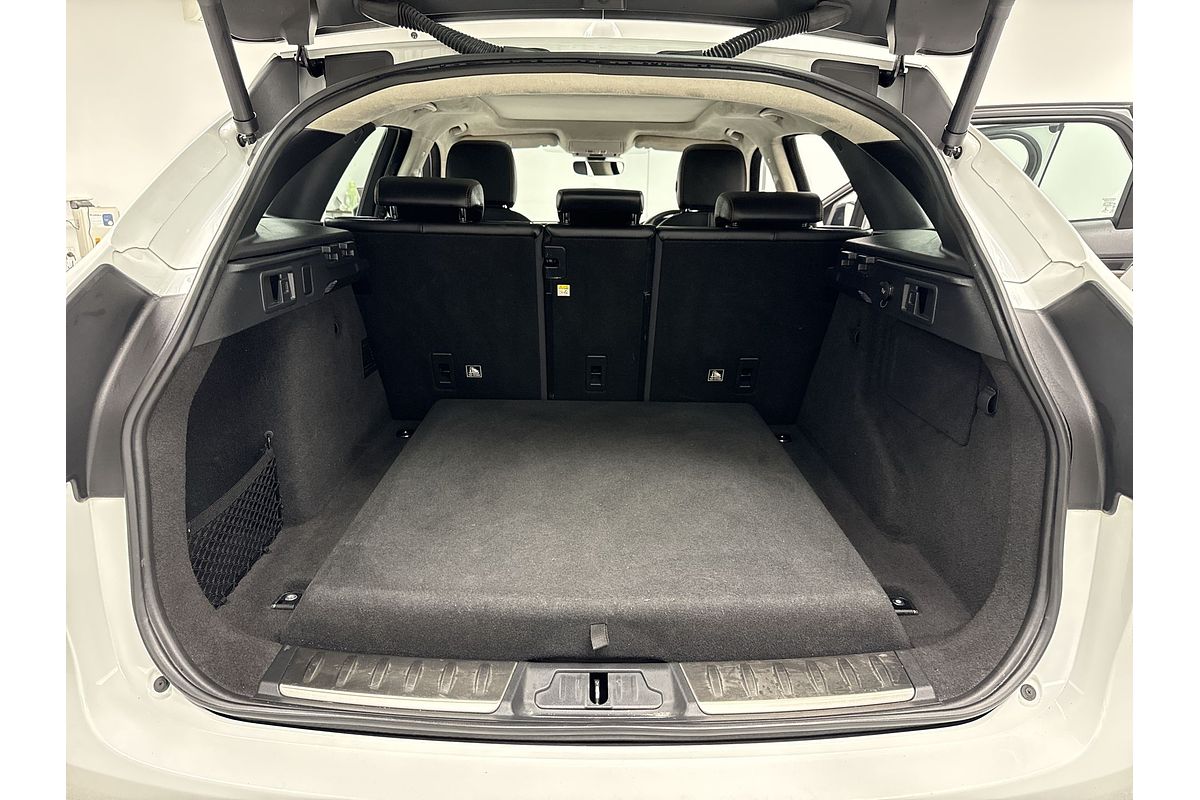 2019 Jaguar F-PACE 20d Prestige X761