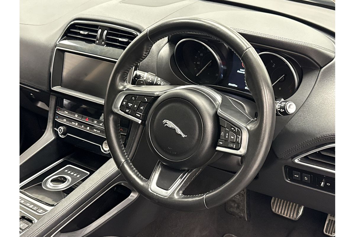 2019 Jaguar F-PACE 20d Prestige X761