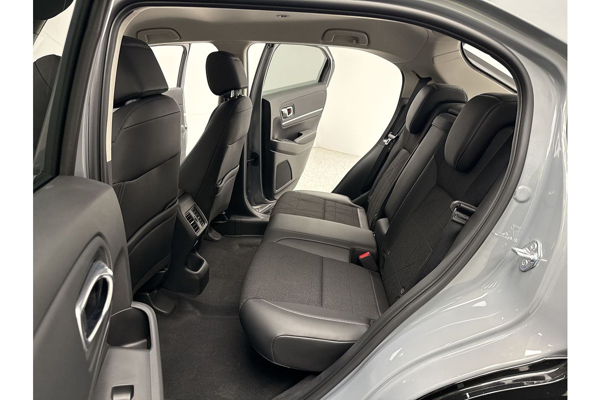 2024 Honda HR-V e:HEV L