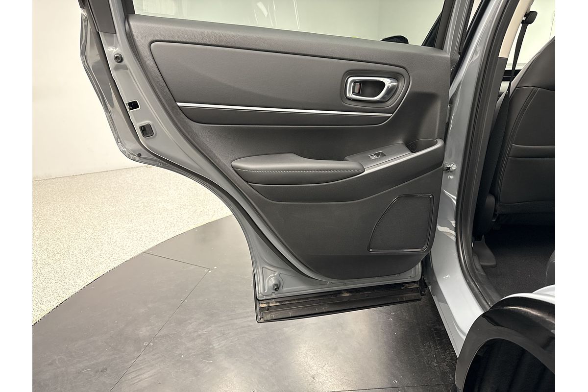 2024 Honda HR-V e:HEV L