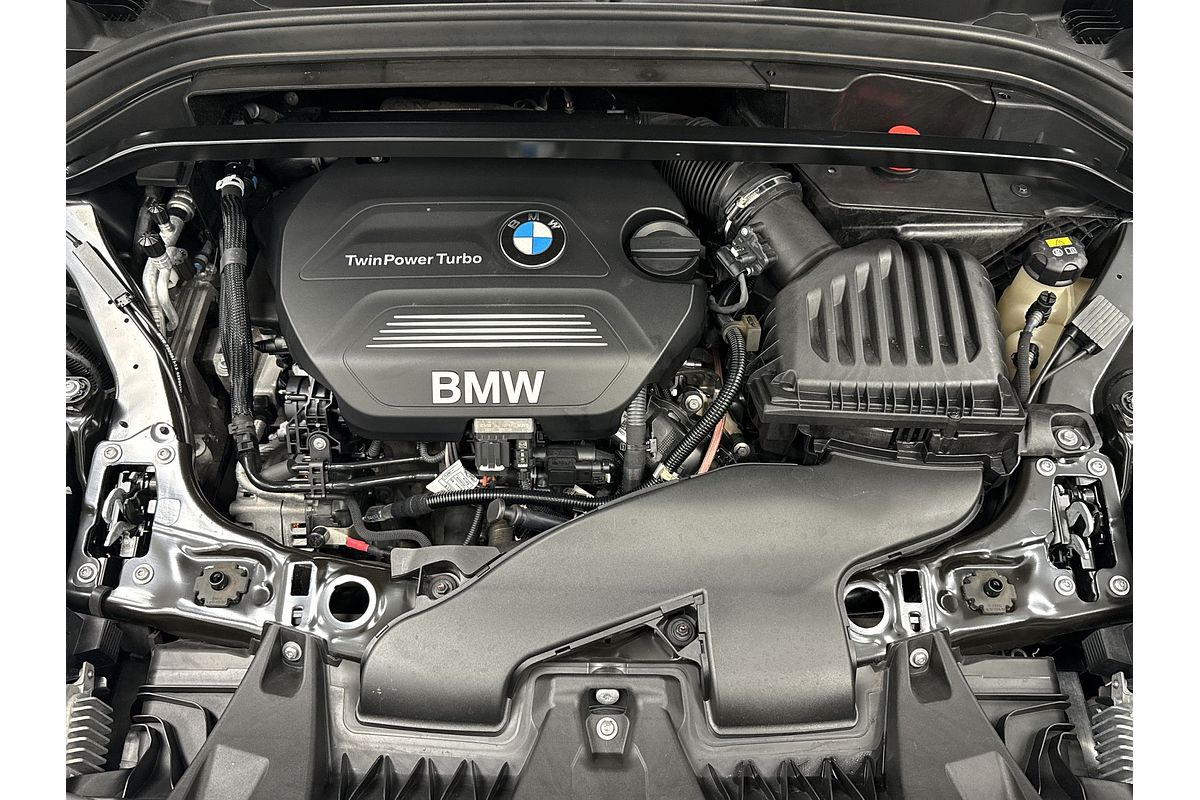 2018 BMW X1 sDrive18d F48