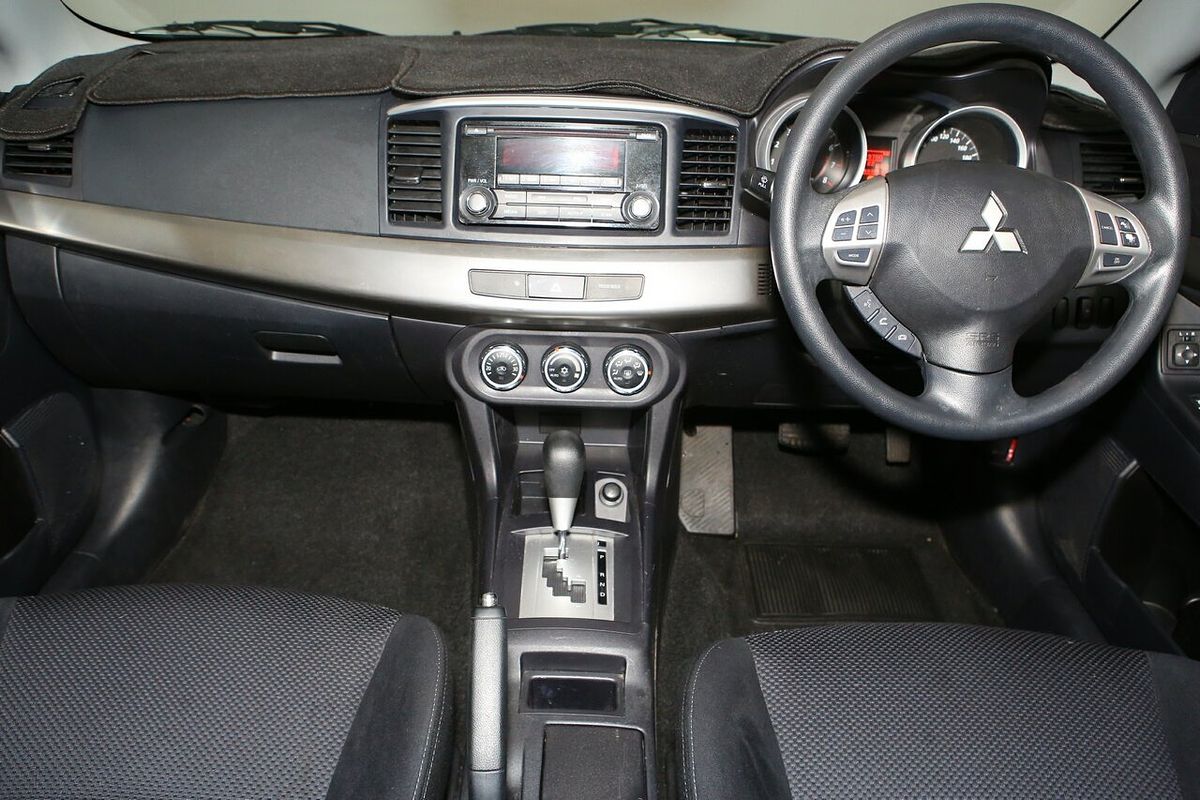 2015 Mitsubishi Lancer ES Sport CJ