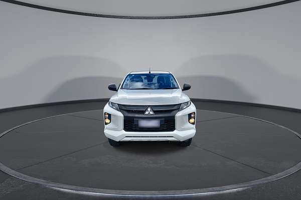2021 Mitsubishi Triton GLX MR 4X4