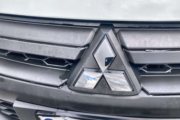 2021 Mitsubishi Triton GLX MR 4X4
