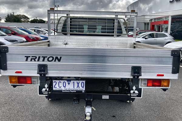 2021 Mitsubishi Triton GLX MR 4X4