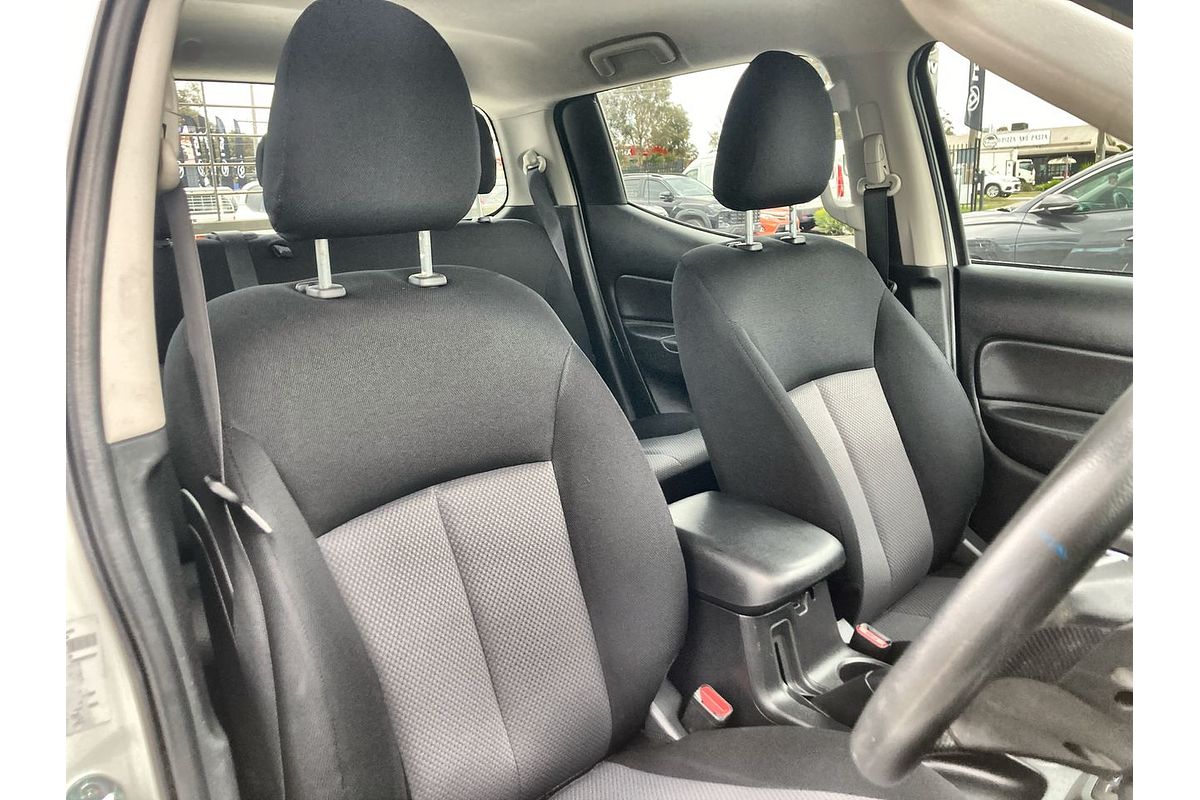 2021 Mitsubishi Triton GLX MR 4X4