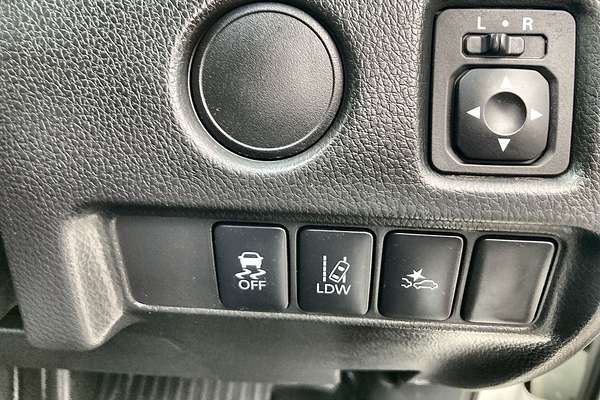 2021 Mitsubishi Triton GLX MR 4X4