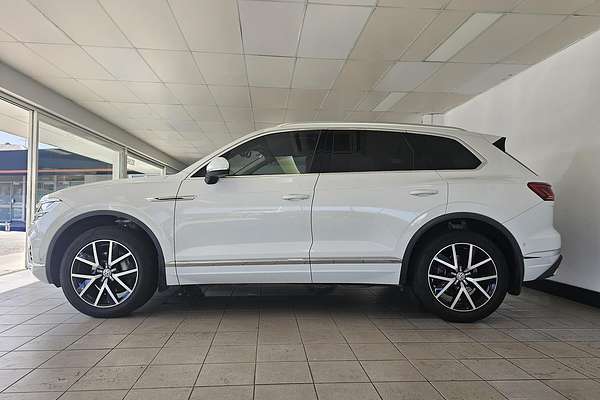 2019 Volkswagen Touareg 190TDI Launch Edition CR