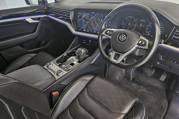 2019 Volkswagen Touareg 190TDI Launch Edition CR