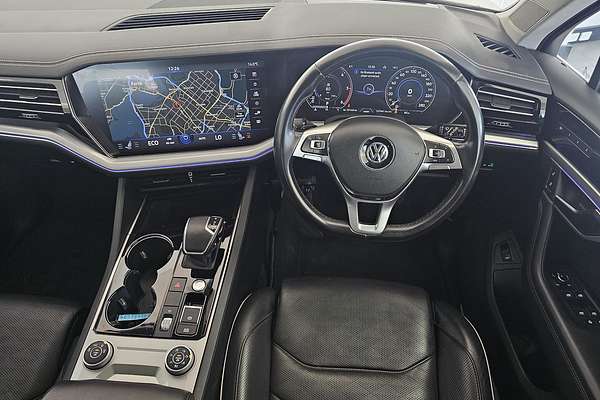 2019 Volkswagen Touareg 190TDI Launch Edition CR