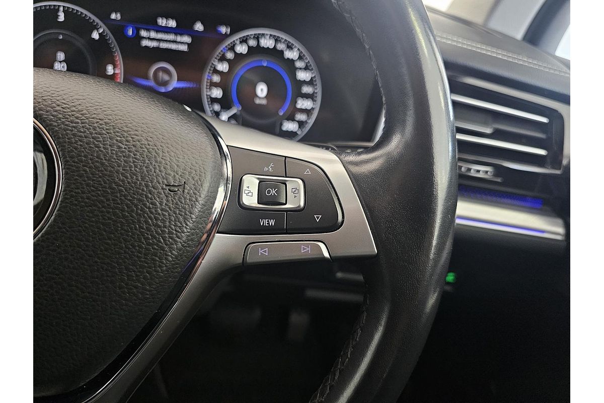 2019 Volkswagen Touareg 190TDI Launch Edition CR