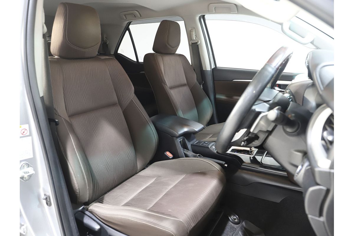 Fortuner GXL 2.8L T Diesel Automatic Wagon 1Y17120 003