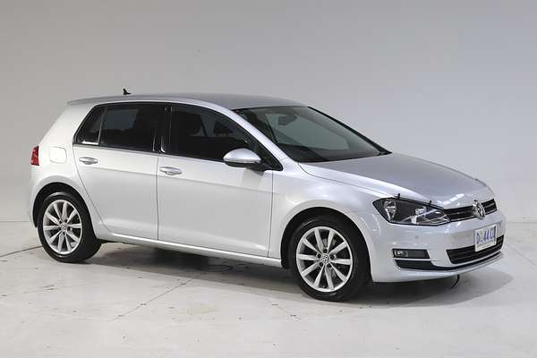 2013 Volkswagen Golf 103TSI Highline 7