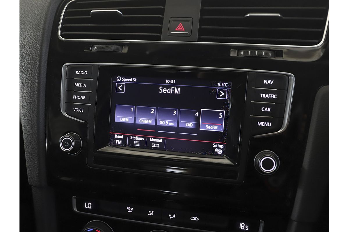 2013 Volkswagen Golf 103TSI Highline 7