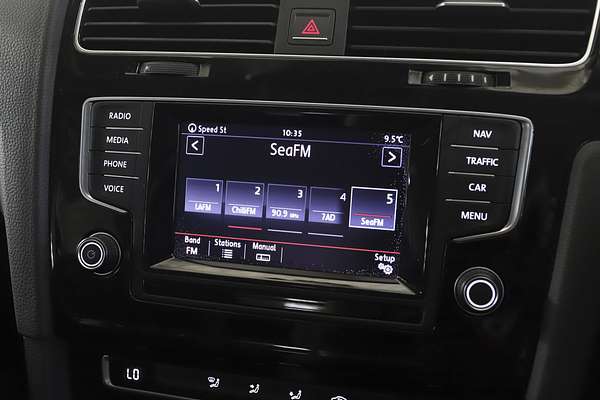 2013 Volkswagen Golf 103TSI Highline 7