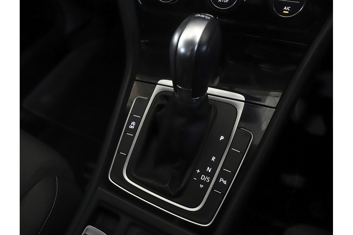 2013 Volkswagen Golf 103TSI Highline 7