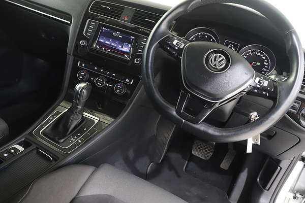 2013 Volkswagen Golf 103TSI Highline 7