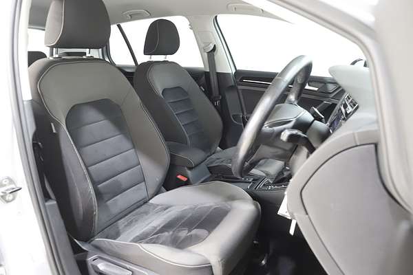 2013 Volkswagen Golf 103TSI Highline 7