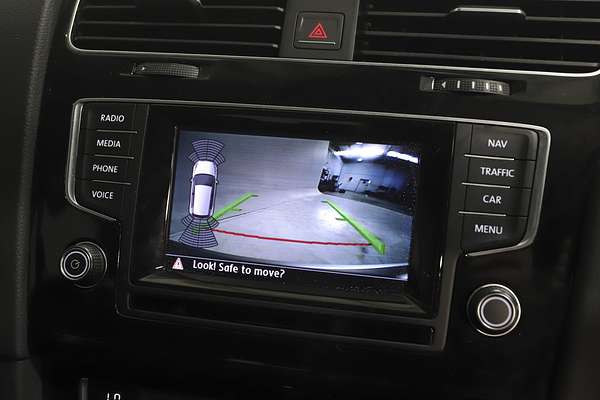 2013 Volkswagen Golf 103TSI Highline 7