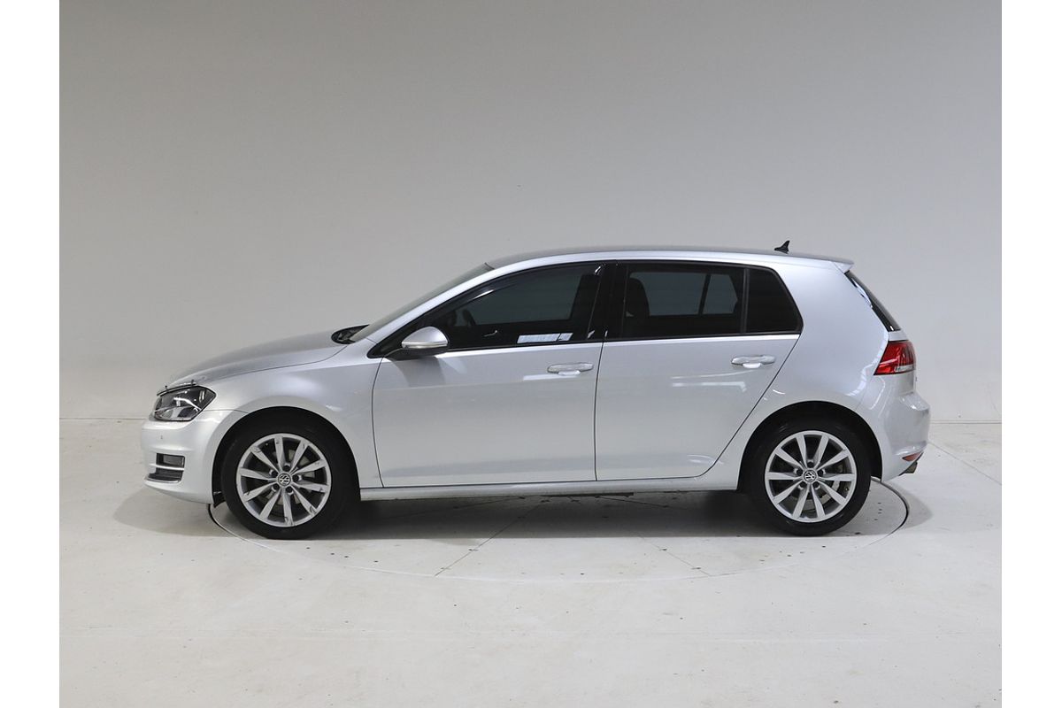2013 Volkswagen Golf 103TSI Highline 7