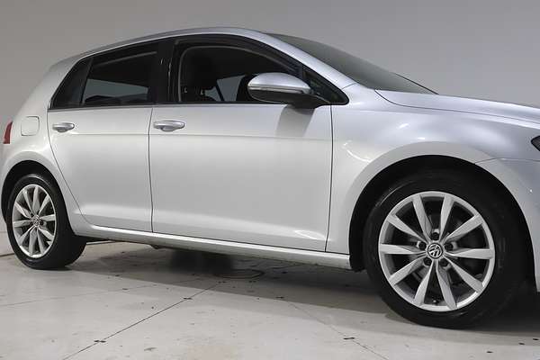 2013 Volkswagen Golf 103TSI Highline 7