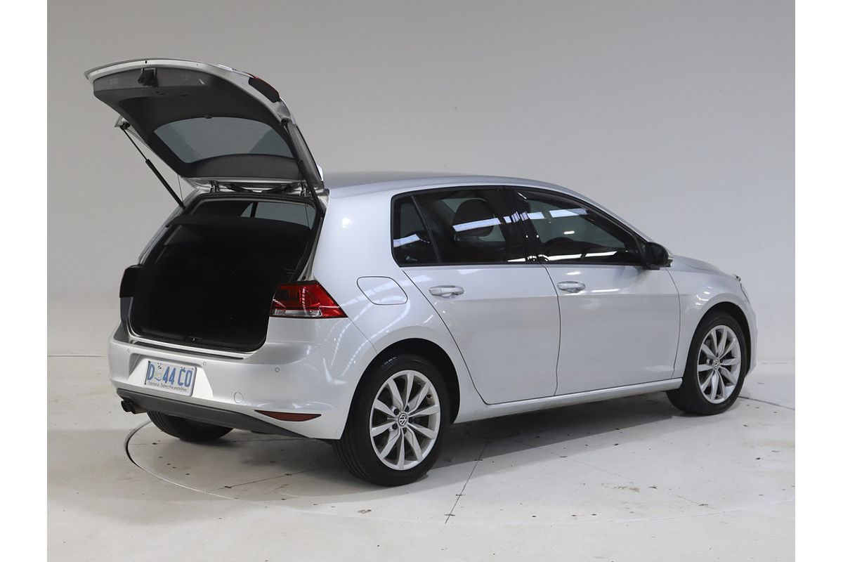 2013 Volkswagen Golf 103TSI Highline 7