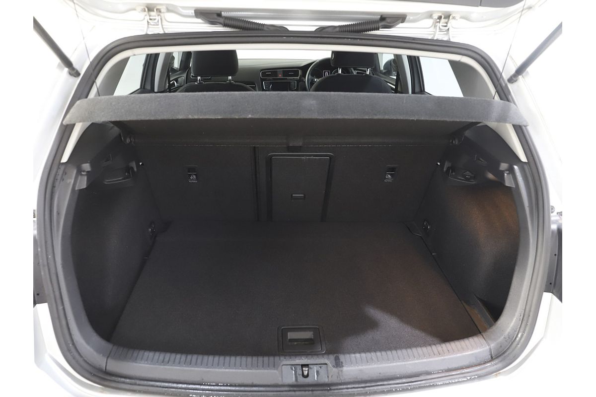 2013 Volkswagen Golf 103TSI Highline 7