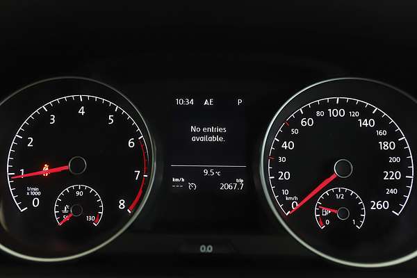 2013 Volkswagen Golf 103TSI Highline 7