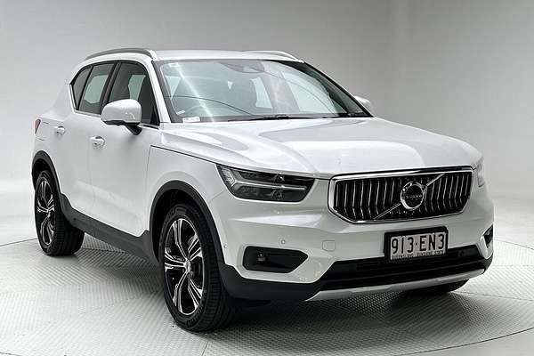 2022 Volvo XC40 T4 Inscription