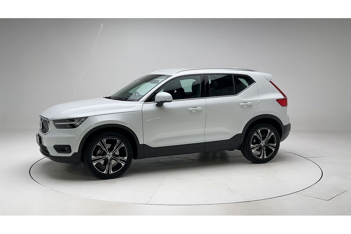 2022 Volvo XC40 T4 Inscription