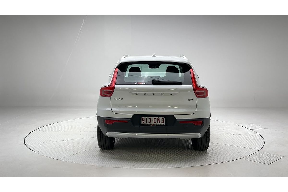 2022 Volvo XC40 T4 Inscription