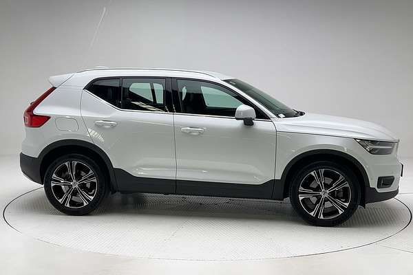 2022 Volvo XC40 T4 Inscription