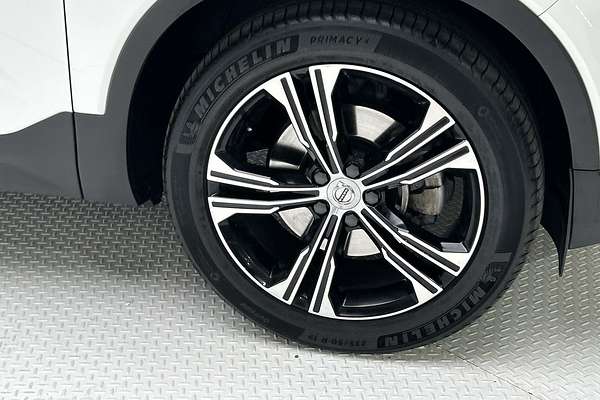 2022 Volvo XC40 T4 Inscription