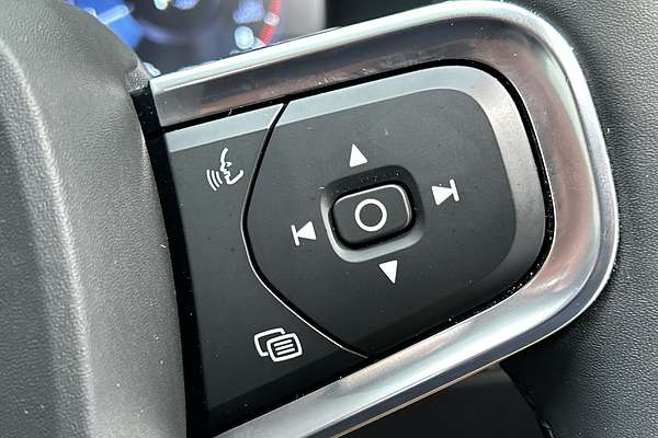 2022 Volvo XC40 T4 Inscription