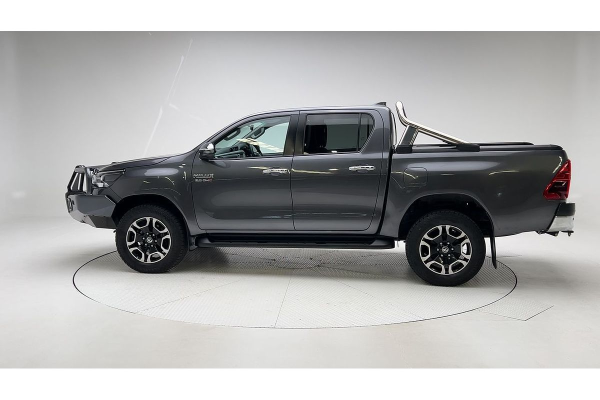 2022 Toyota Hilux SR5 GUN126R 4X4