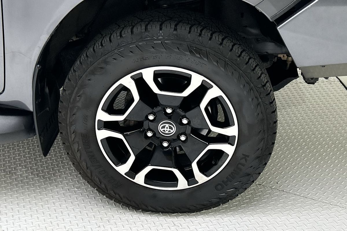 2022 Toyota Hilux SR5 GUN126R 4X4
