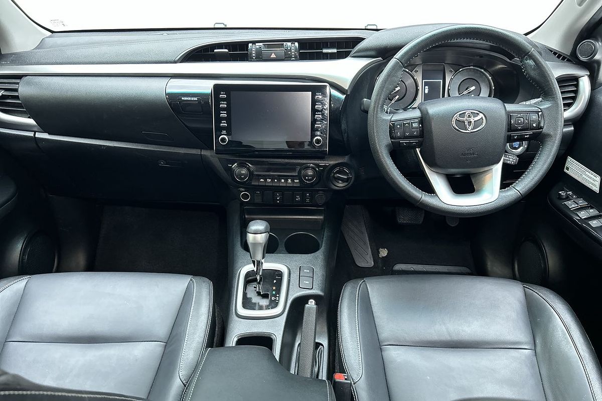 2022 Toyota Hilux SR5 GUN126R 4X4
