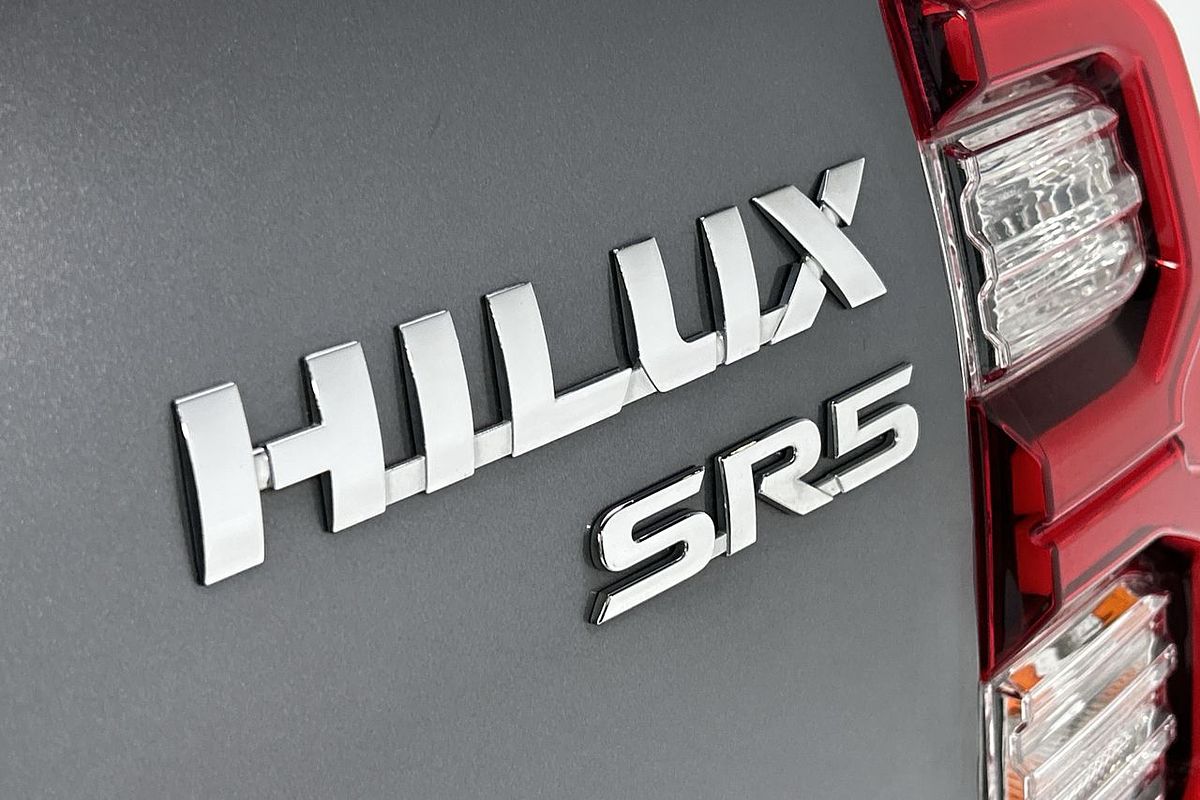 2022 Toyota Hilux SR5 GUN126R 4X4