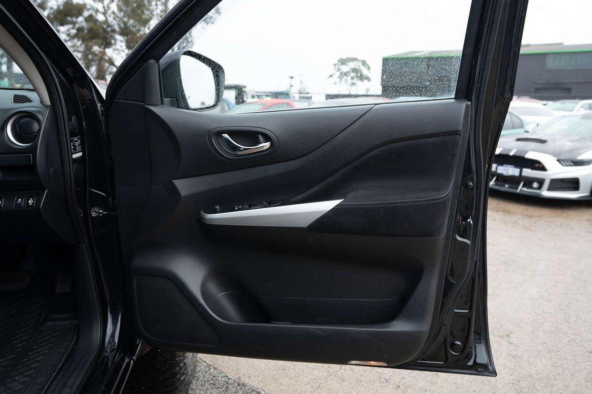 2017 Nissan Navara ST D23 Series 3 Rear Wheel Drive