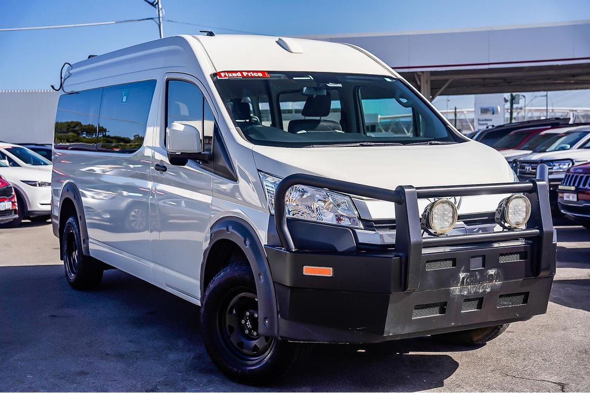 2022 Toyota Hiace Commuter GDH322R