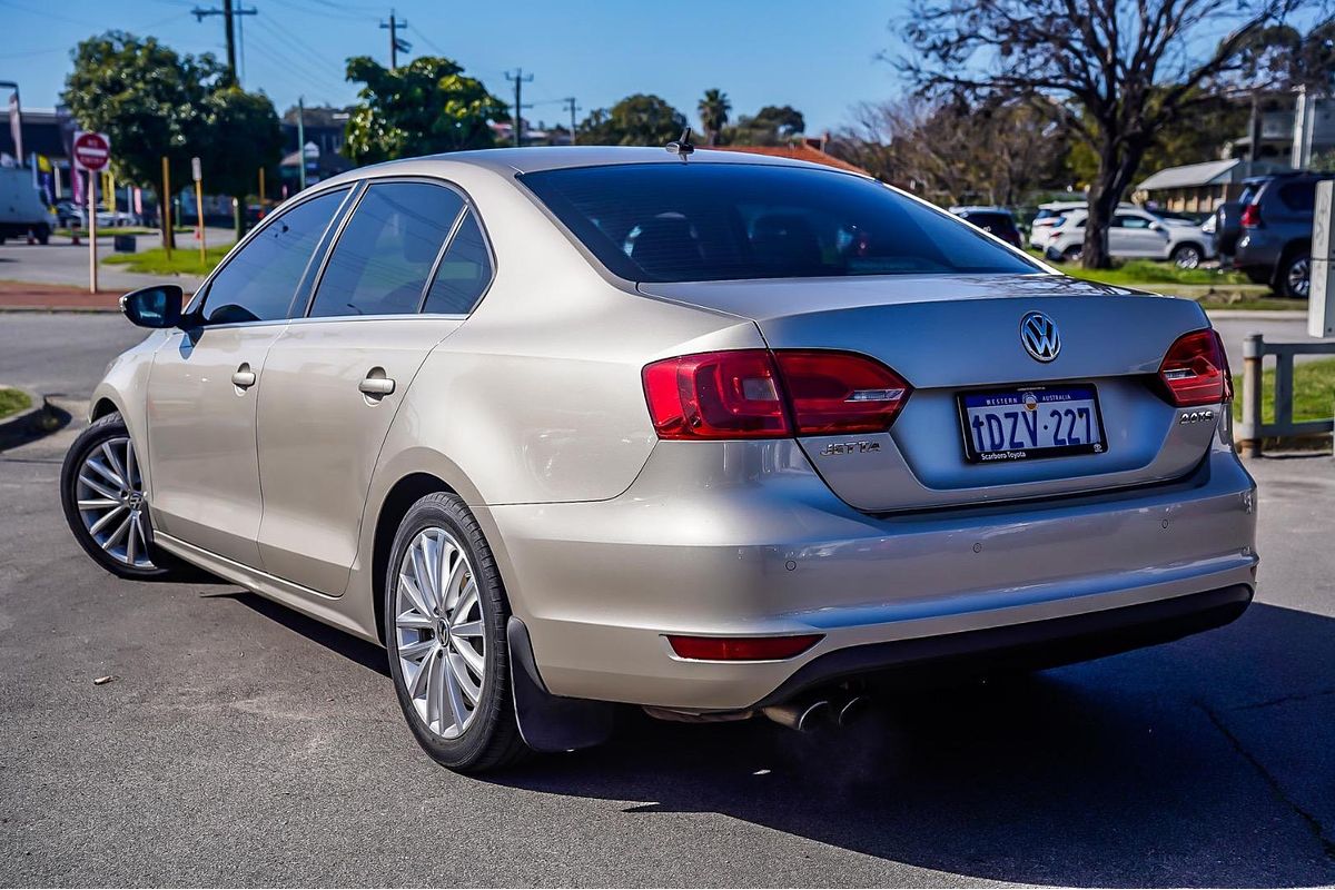 2012 Volkswagen Jetta 147TSI Highline 1B