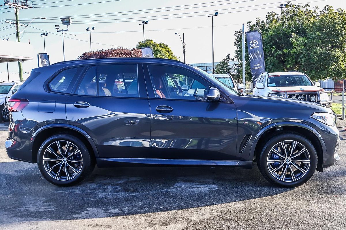 2022 BMW X5 xDrive40i M Sport G05
