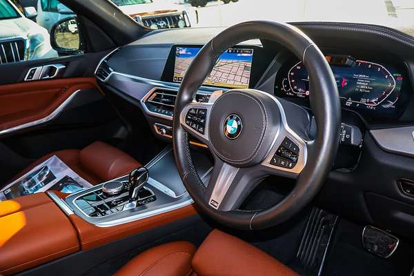 2022 BMW X5 xDrive40i M Sport G05