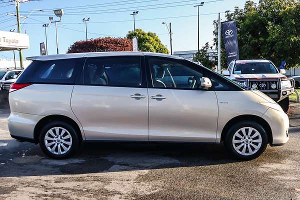 2010 Toyota Tarago GLi GSR50R
