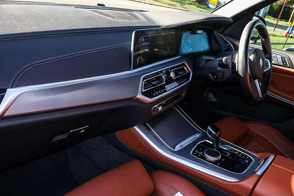 2022 BMW X5 xDrive40i M Sport G05